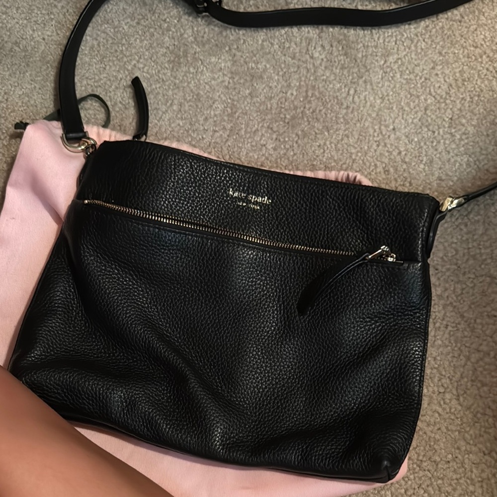 Kate Spade Black Crossbody Bag Sleek Minimalist Design